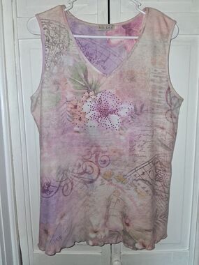 Xcit USA Soft Pink Lavender Floral V-Neck Tank Top - Xhilaration